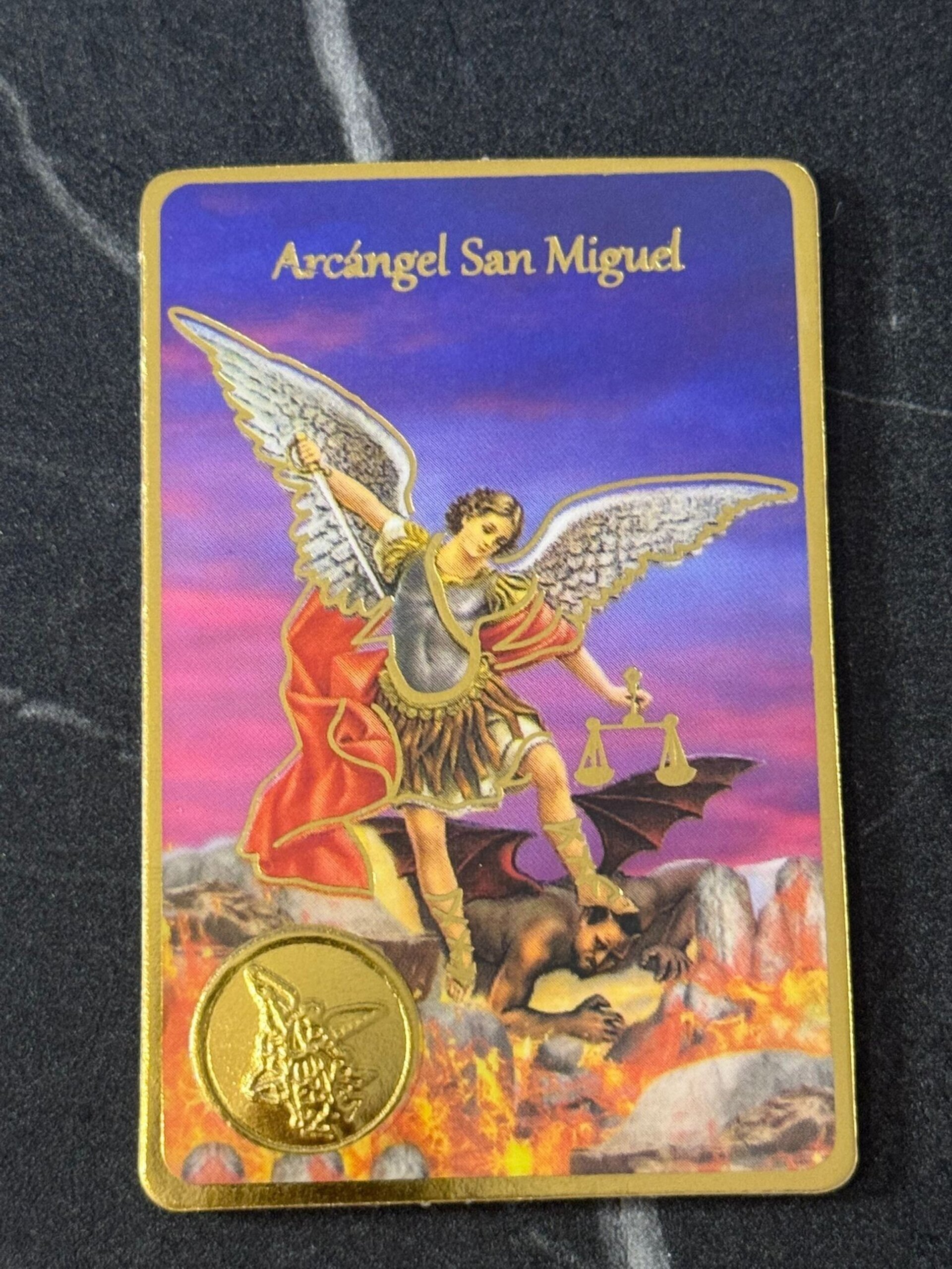 Estampita San Miguel con medalla grabada.Edición coleccionismo. - 1