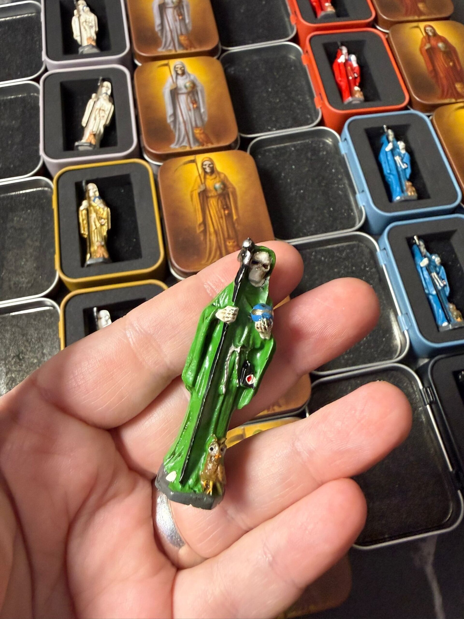 Santa Muerte Verde 5cm en lata - 2